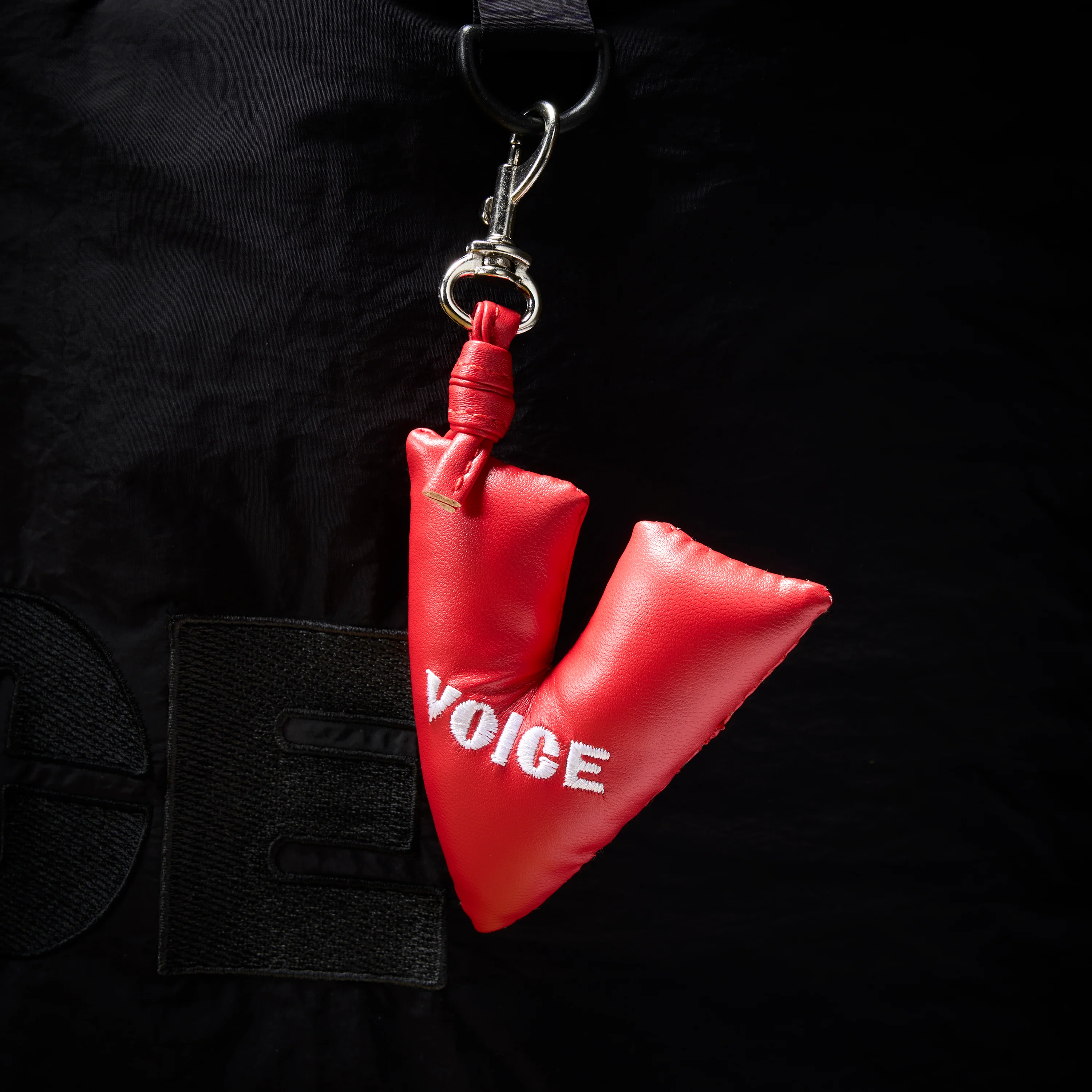 VOICE V Charm Keychain【2026年5月19日(火)より順次発送予定】 - Image 3